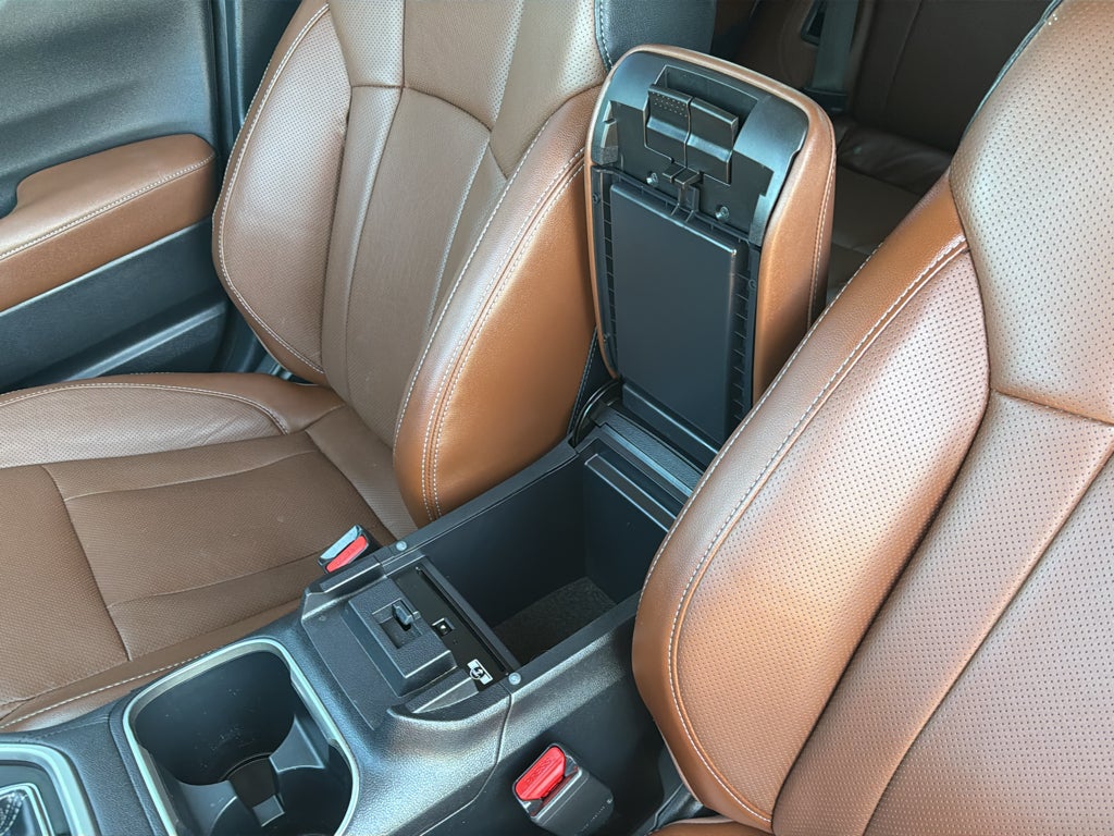 2022 Subaru Outback Touring
