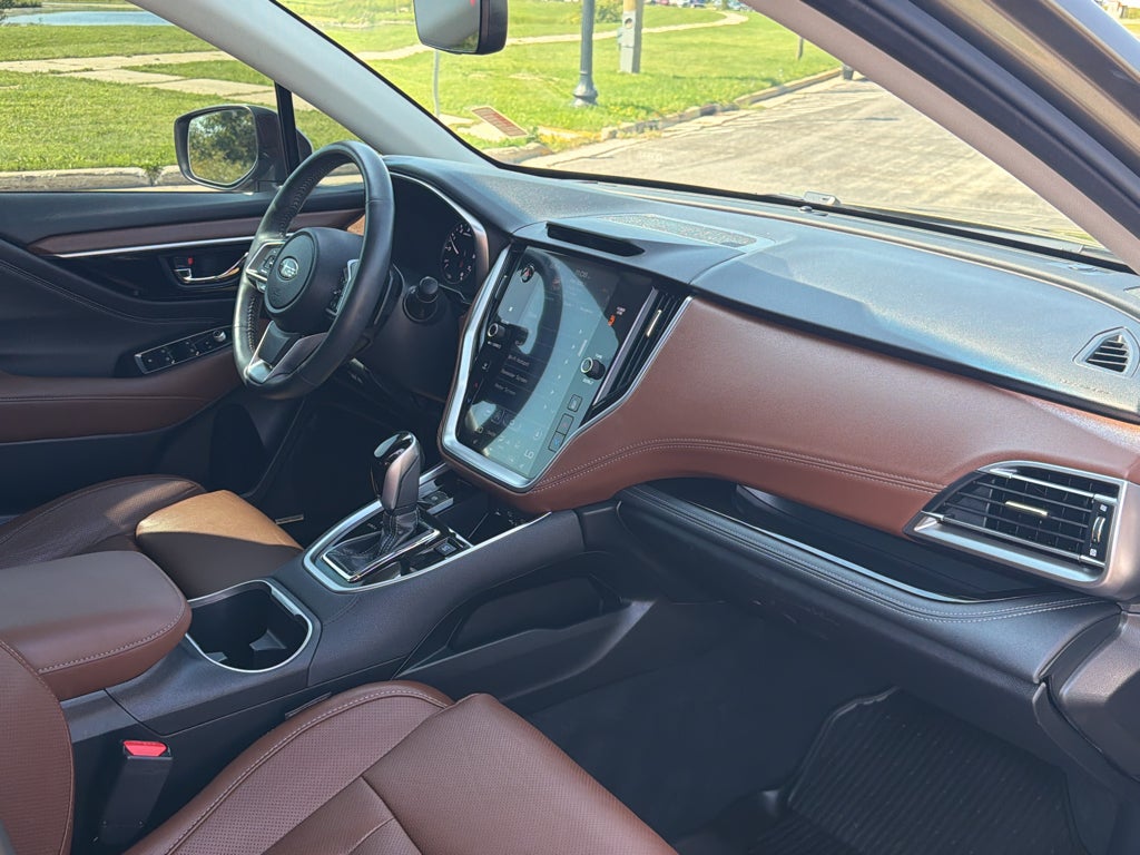 2022 Subaru Outback Touring