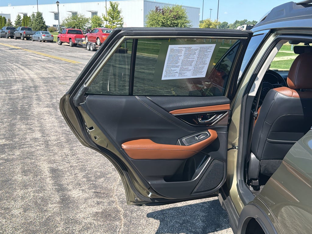 2022 Subaru Outback Touring