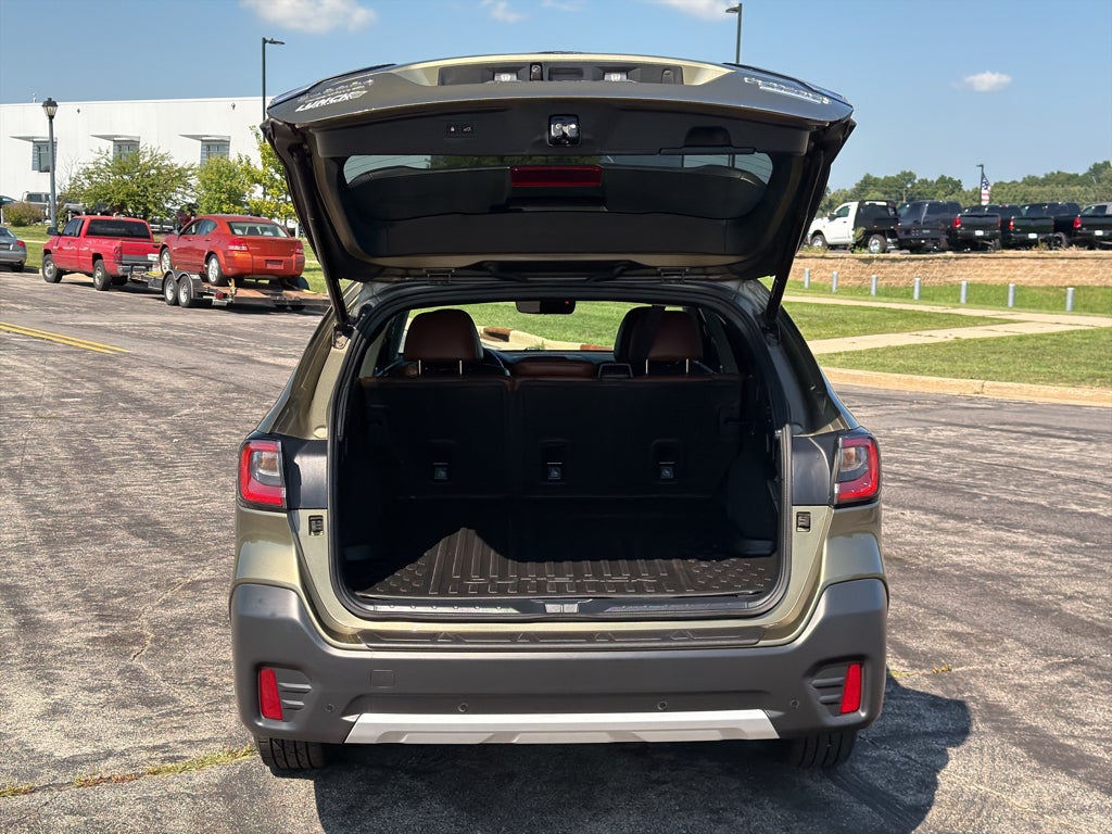 2022 Subaru Outback Touring