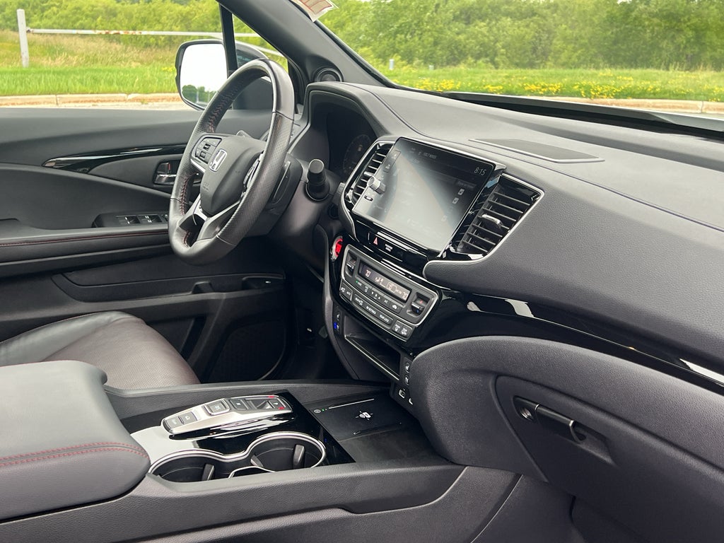 2025 Honda Ridgeline Black Edition