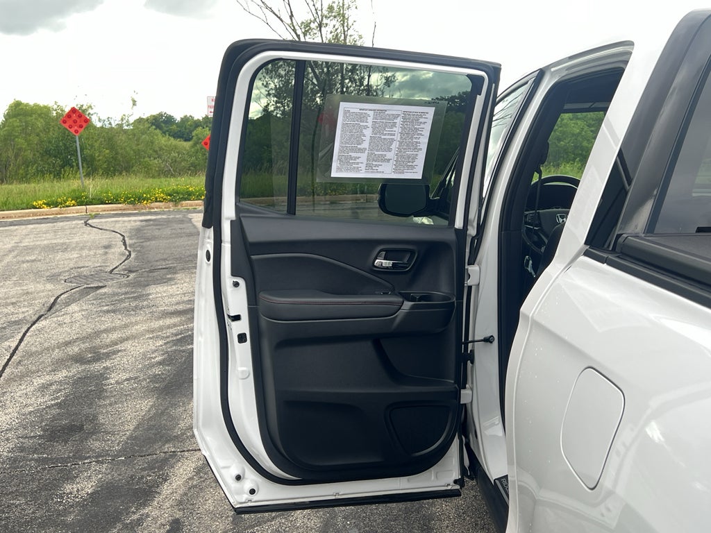 2025 Honda Ridgeline Black Edition