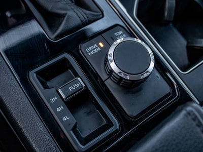 2023 Toyota Tundra 4WD SR5