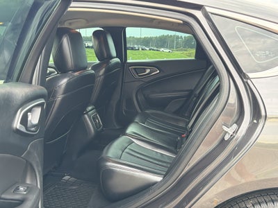 2015 Chrysler 200 C