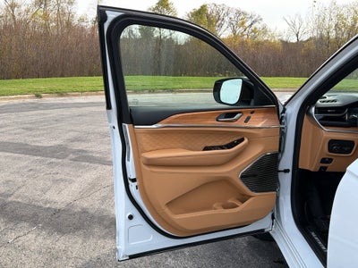 2023 Jeep Grand Cherokee Summit Reserve