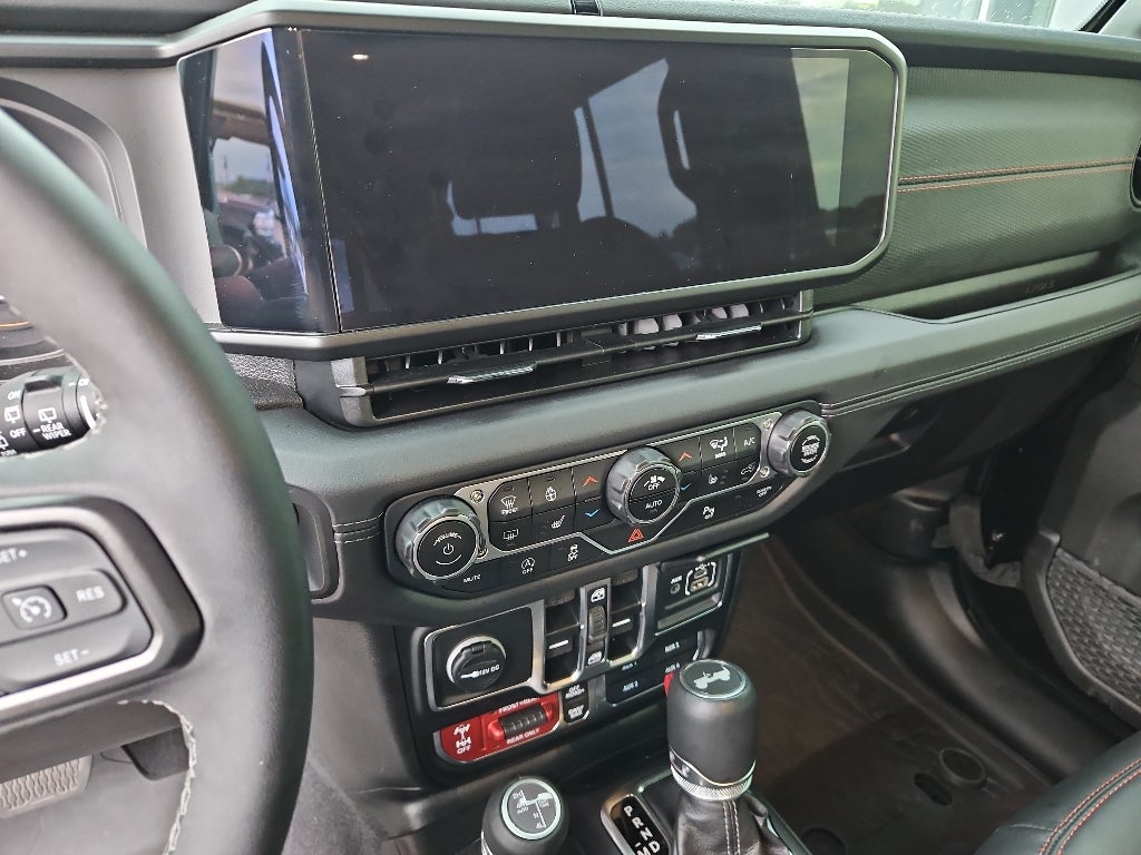 2025 Jeep Wrangler Rubicon X