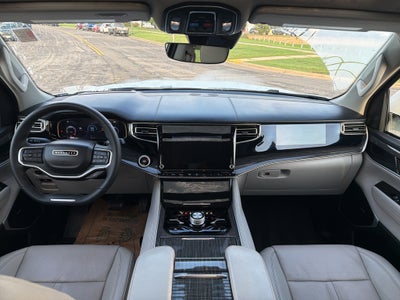 2022 Jeep Wagoneer Series III