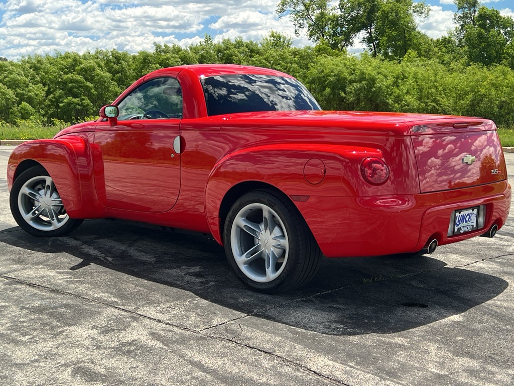 2004 Chevrolet SSR LS