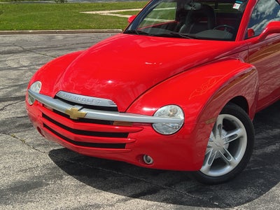 2004 Chevrolet SSR LS