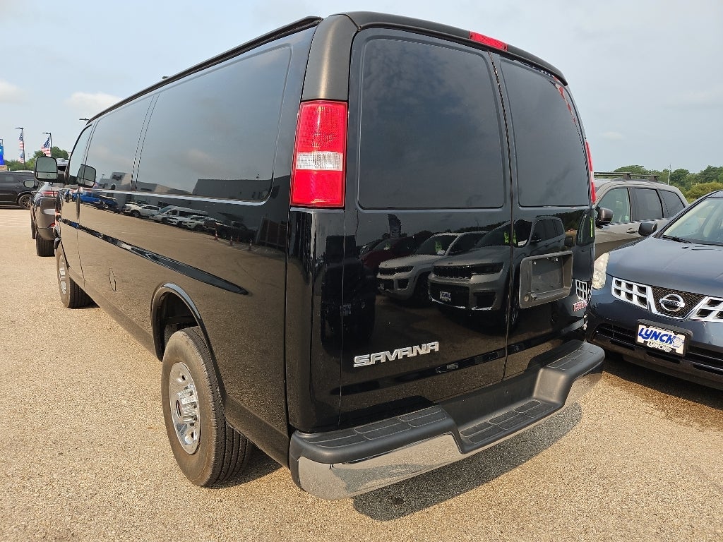 2023 GMC Savana Work Van