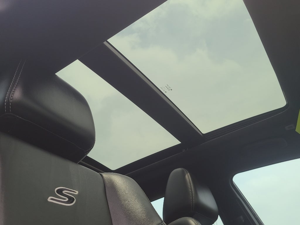 2017 Chrysler 300S 300S