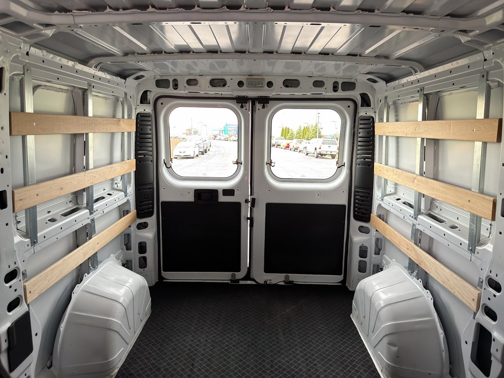 2025 RAM ProMaster 2500 Tradesman 136