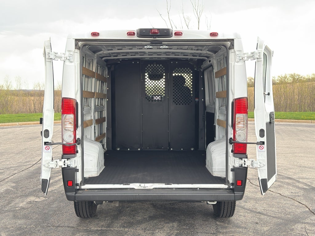 2025 RAM ProMaster 2500 Tradesman 136