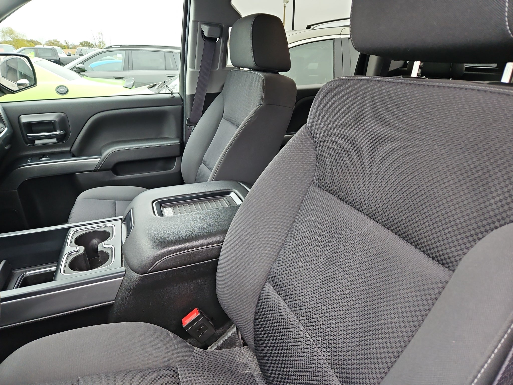 2017 Chevrolet Silverado LT