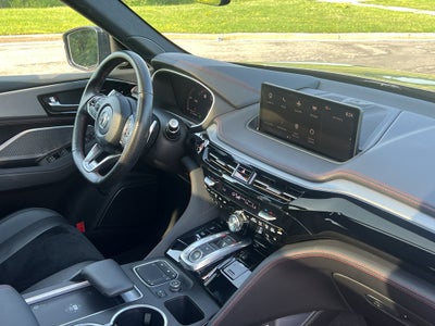 2023 Acura MDX w/A-Spec Package