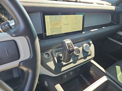 2021 Land Rover Defender 110 SE