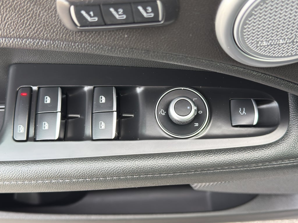 2024 Alfa Romeo Stelvio Volcanic Ti