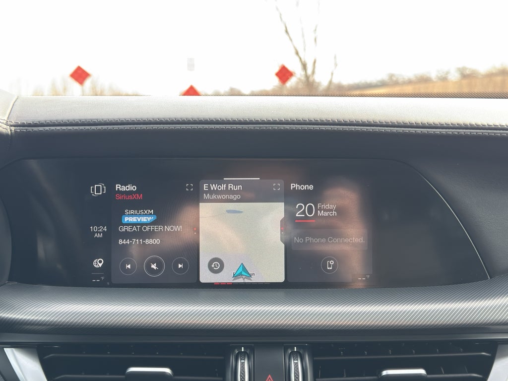 2024 Alfa Romeo Stelvio Volcanic Ti
