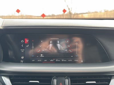 2024 Alfa Romeo Stelvio Volcanic Ti