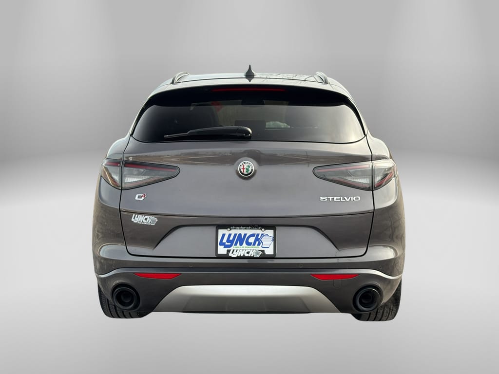 2024 Alfa Romeo Stelvio Volcanic Ti