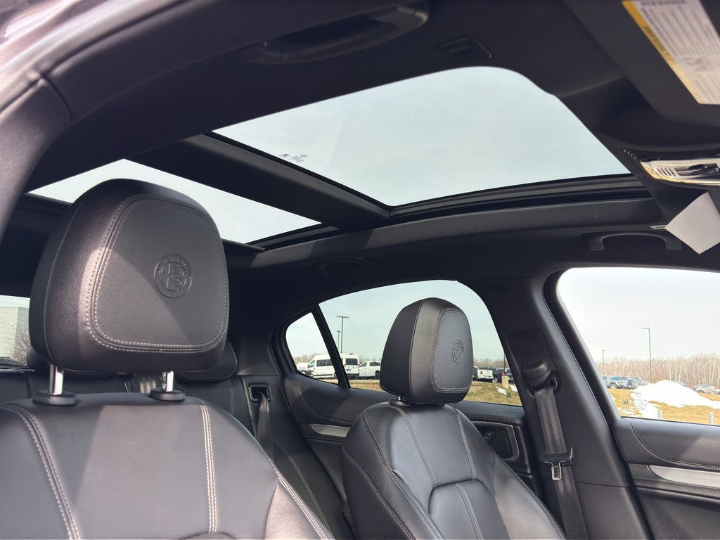2024 Alfa Romeo Stelvio Volcanic Ti