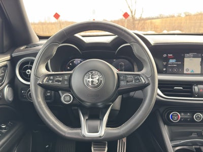 2024 Alfa Romeo Stelvio Volcanic Ti