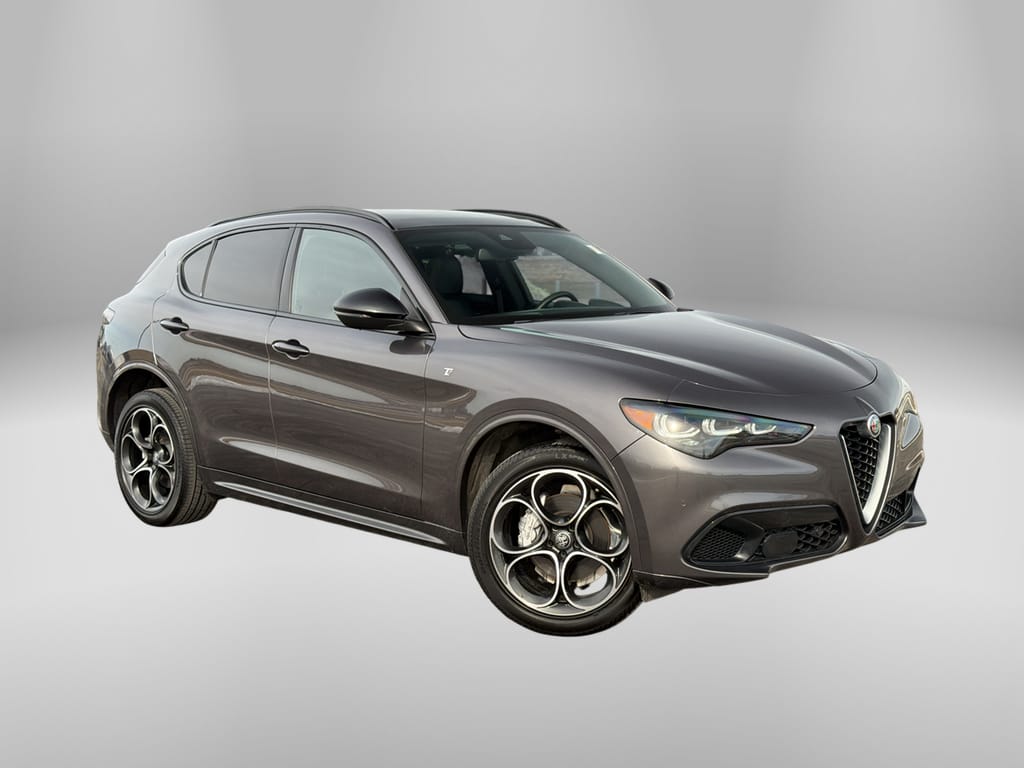 2024 Alfa Romeo Stelvio Volcanic Ti