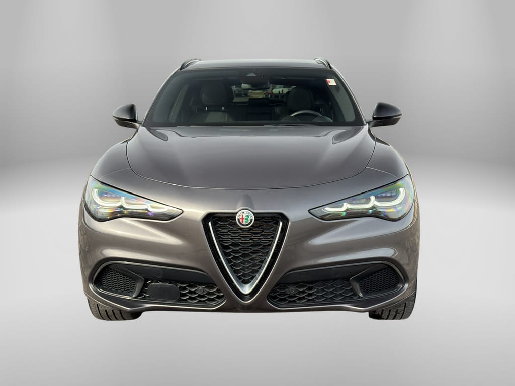 2024 Alfa Romeo Stelvio Volcanic Ti