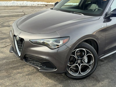 2024 Alfa Romeo Stelvio Volcanic Ti