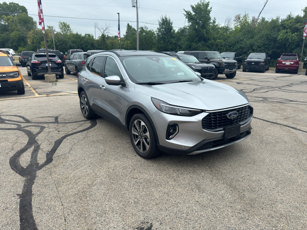 2023 Ford Escape Platinum