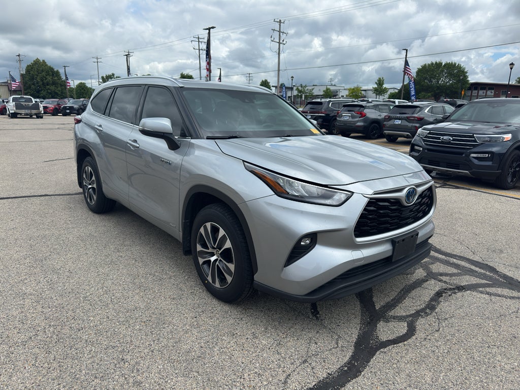 2020 Toyota Highlander Hybrid XLE
