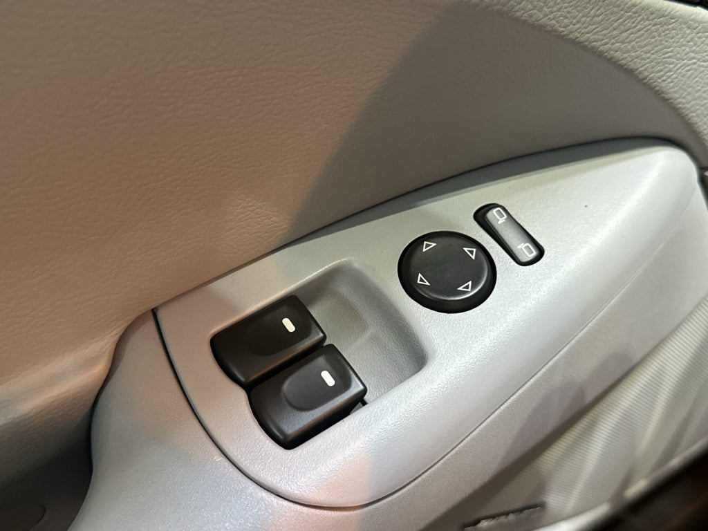 2005 Chevrolet Corvette BASE