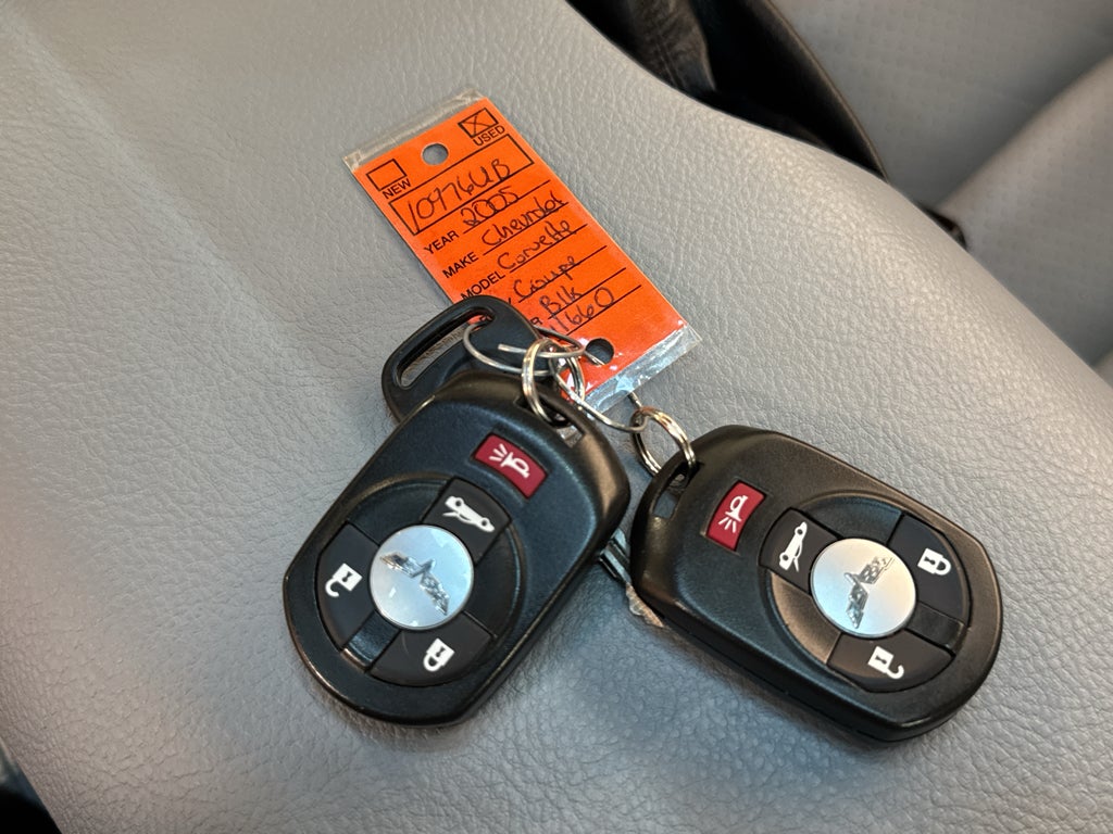 2005 Chevrolet Corvette BASE