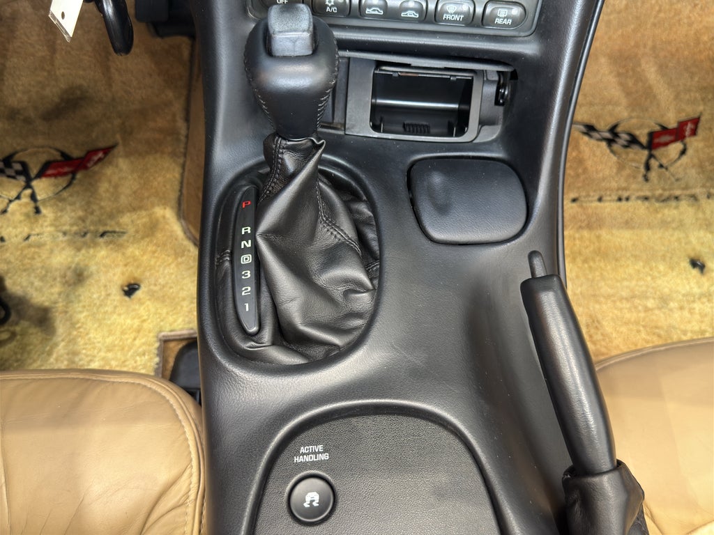 2004 Chevrolet Corvette BASE