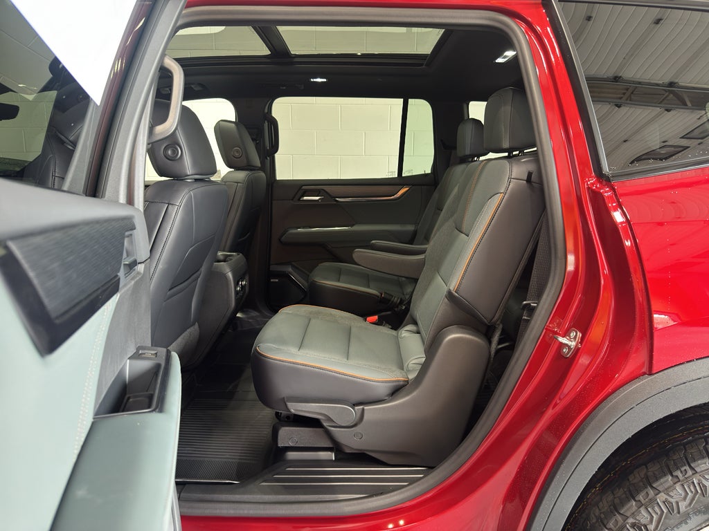 2027 GMC Acadia AT4