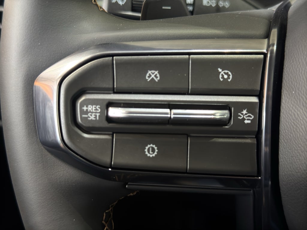 2027 GMC Acadia AT4