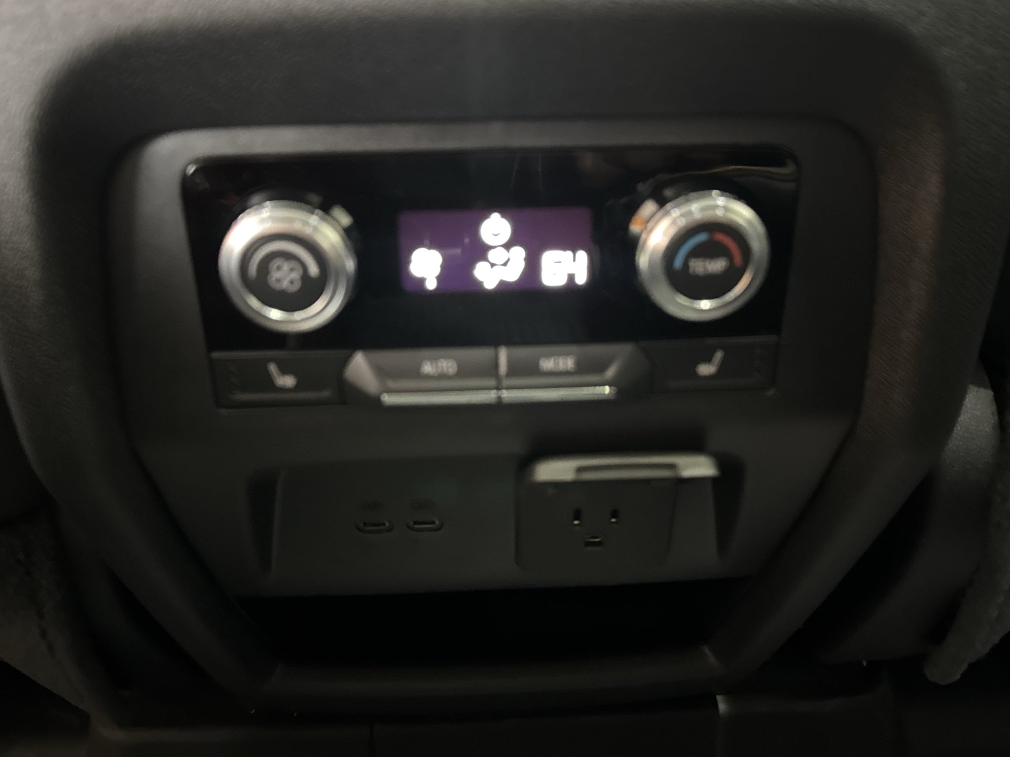 2027 GMC Acadia AT4