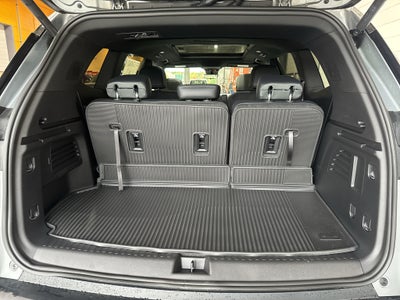 2027 GMC Acadia AT4