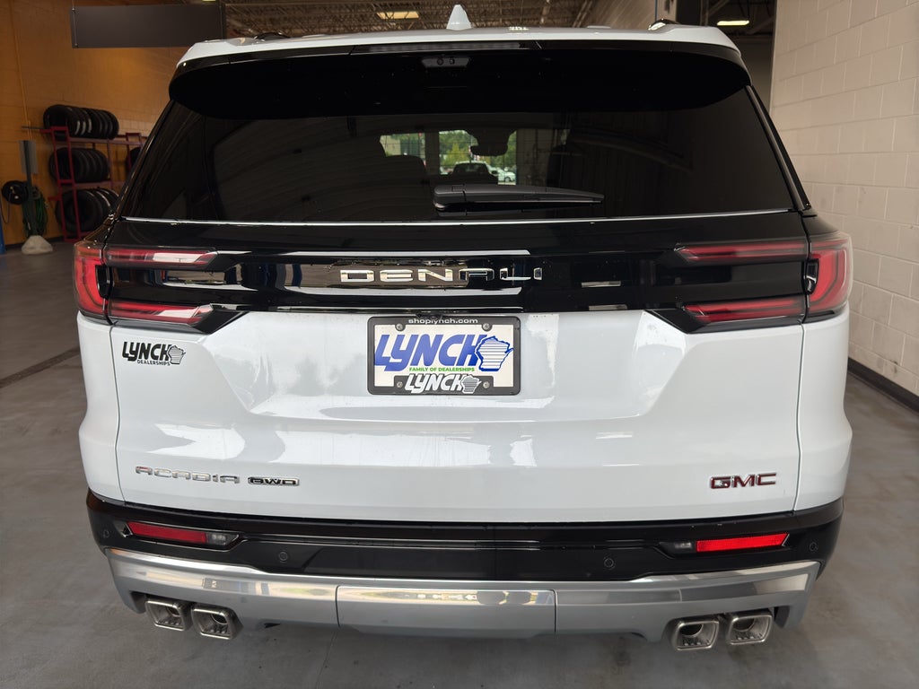 2027 GMC Acadia Denali