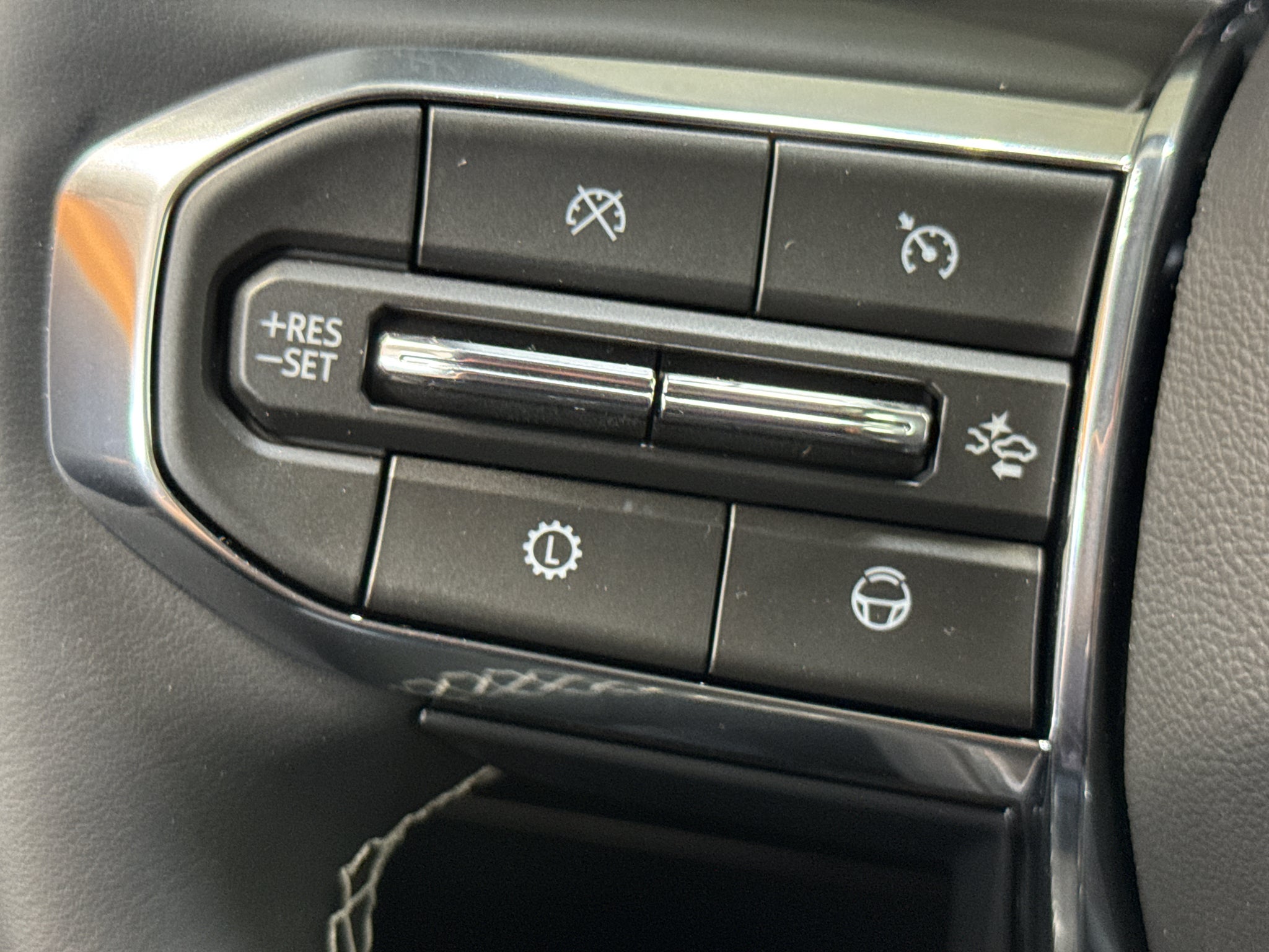 2027 GMC Acadia Denali Ultimate