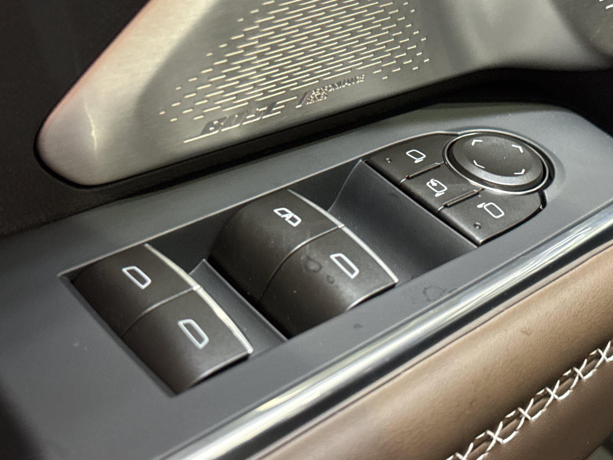 2027 GMC Acadia Denali Ultimate