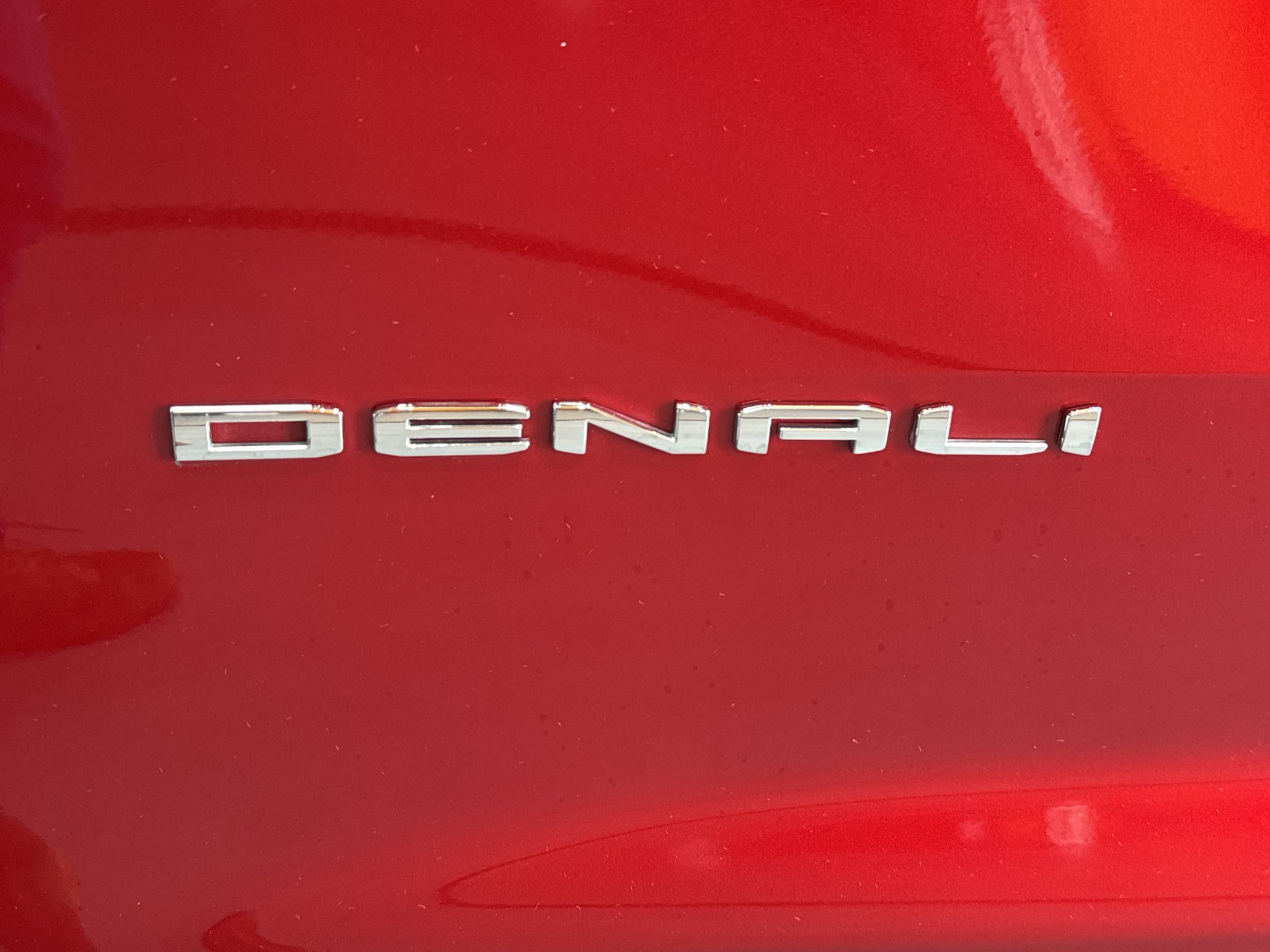 2025 GMC Acadia Denali