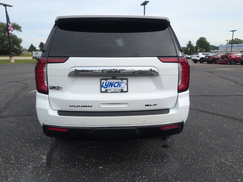 2022 GMC Yukon SLT