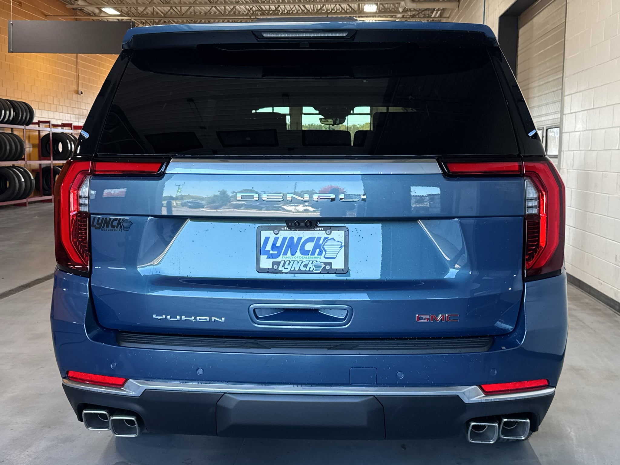 2027 GMC Yukon XL Denali