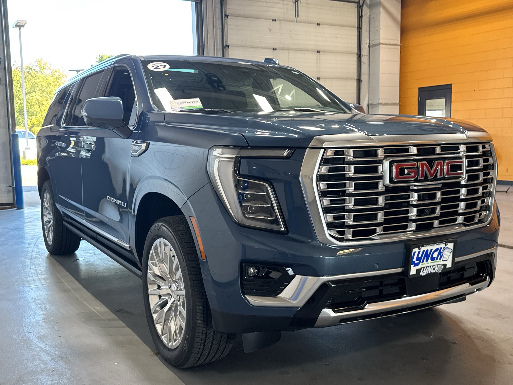 2027 GMC Yukon XL Denali