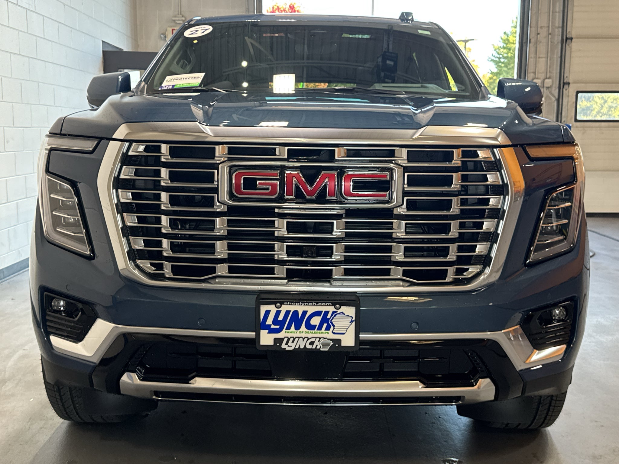 2027 GMC Yukon XL Denali
