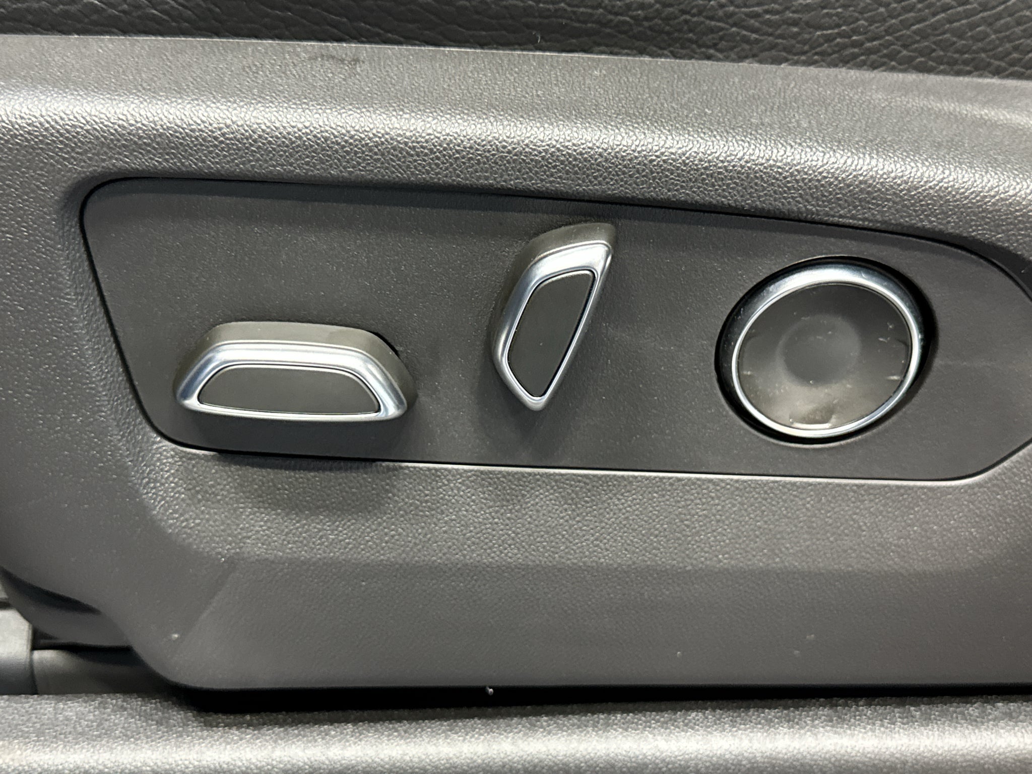 2027 GMC Yukon XL Denali