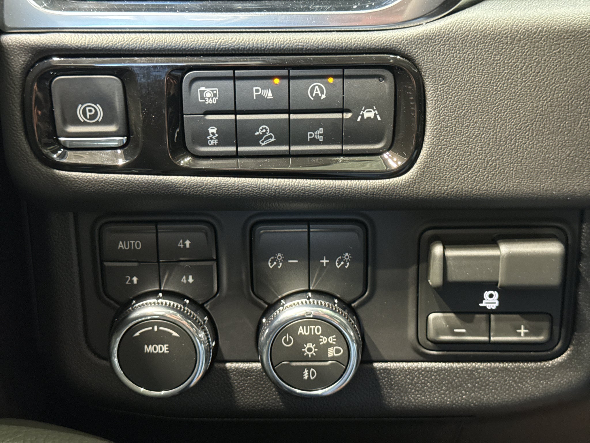 2027 GMC Yukon XL Denali
