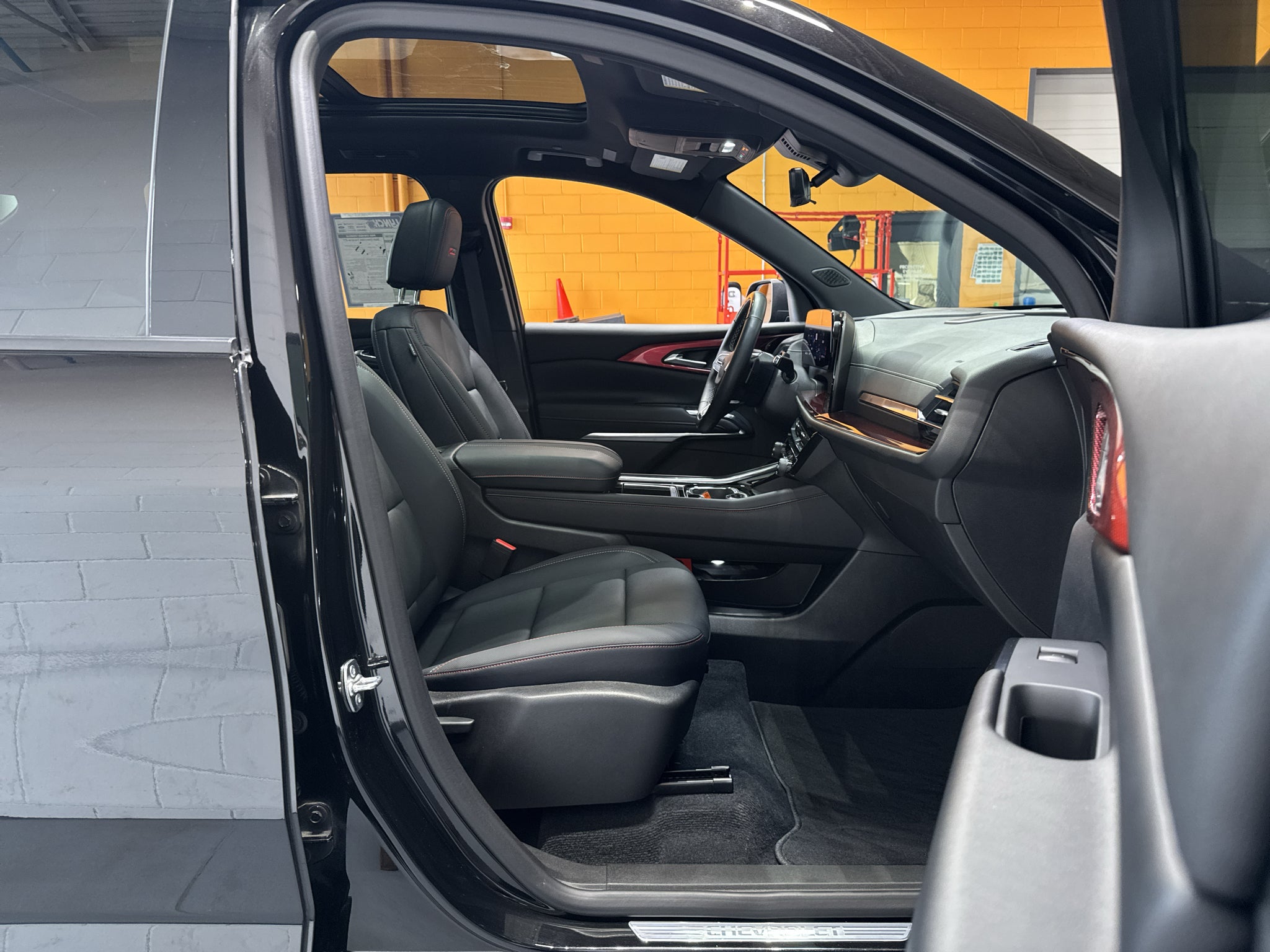 2025 Chevrolet Traverse Z71