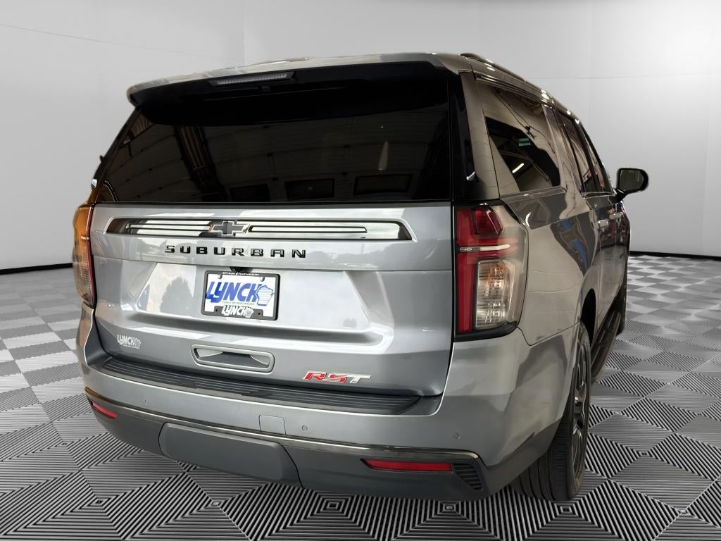 2022 Chevrolet Suburban RST
